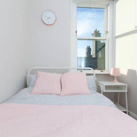 Bright And Modern Causewayside Apartment Edinburg Exteriör bild
